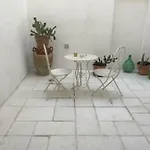 Alojamento de Acomodação e Pequeno-almoço Donna Michelina Dimora