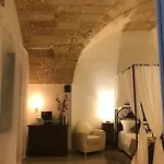 Alojamento de Acomodação e Pequeno-almoço Donna Michelina Dimora 4*