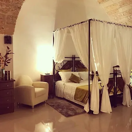 Donna Michelina Dimora 4*