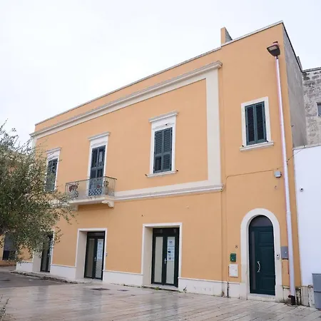 Alojamento de Acomodação e Pequeno-almoço Donna Michelina Dimora Carmiano (Apulia)