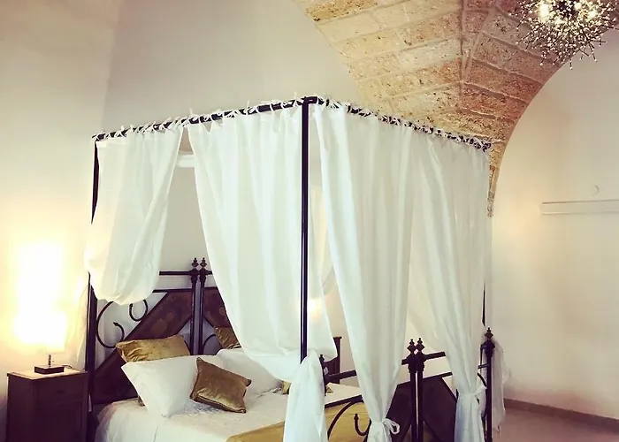 Donna Michelina Dimora Bed & Breakfast 4*